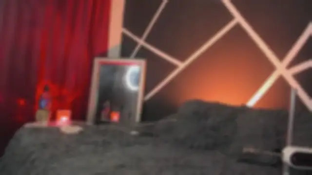 Czat XXX na żywo – miiaa_stone