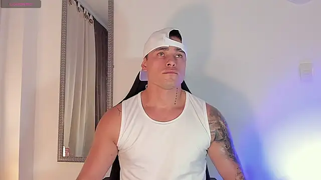 connorsmiith Adlı Modelin Canlı XXX Sohbeti