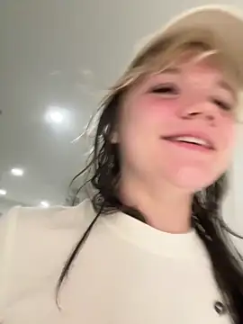 Živý XXX chat Cutiepiespanks