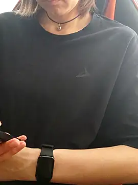 Aashikalaa 라이브 XXX 채팅