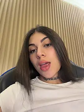 Sarasanders_4's Live XXX Chat