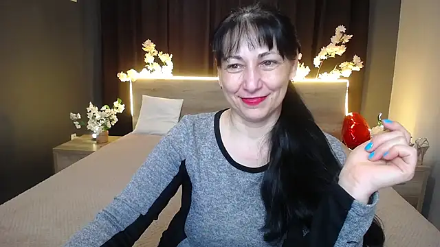 LiluGrants Adlı Modelin Canlı XXX Sohbeti