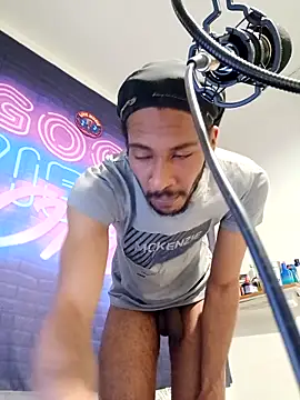 Mikaaa97n Webbikameraesitys