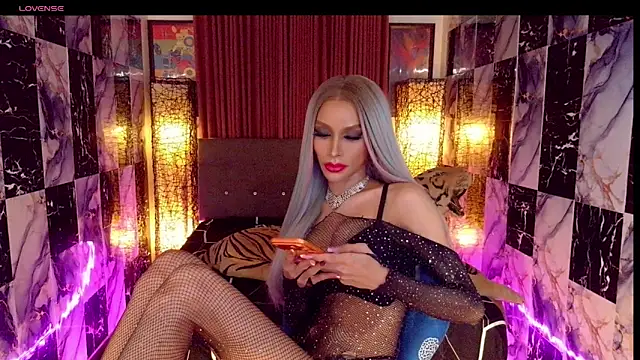 SeductiveSamanthaTS Webcam show