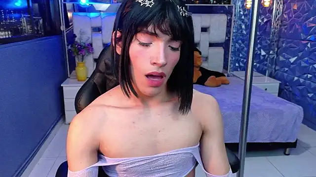 XXX chat uživo modela AlecciaNova