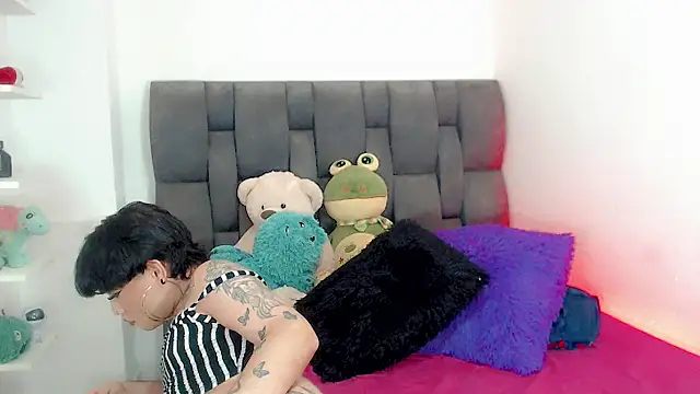 little_star_porn: διαδικτυακό σόου στην κάμερα