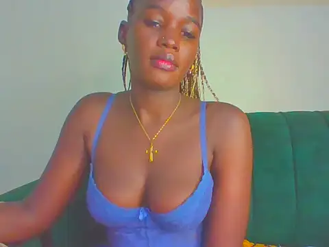 cutesmiling Chat XXX live