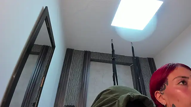 selene_red_'s Live XXX Chat