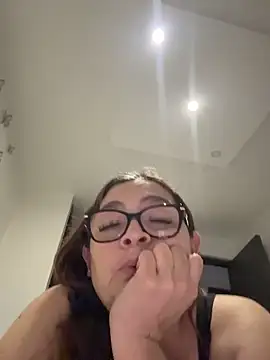 ANTONELLA_VIOLETA_'s Live XXX Chat