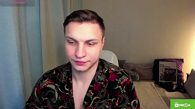 handsome_guy01n Live XXX chat