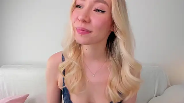 دردشة DanaCandy الجنسية المباشرة
