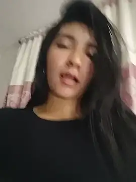ninaavelvett 现场XXX聊天