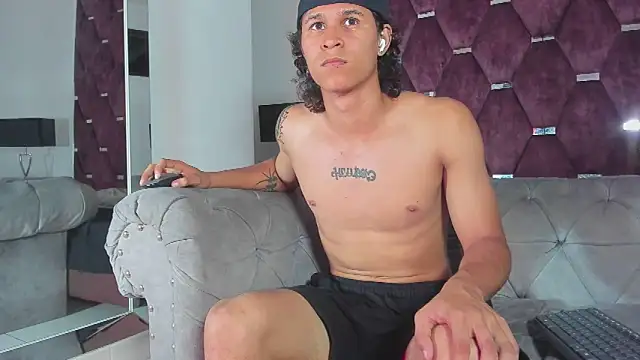 TonyBenedetti's Webcam Show