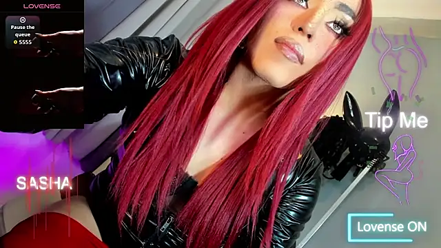 Chat +18 de DominaAurumXXX ao vivo