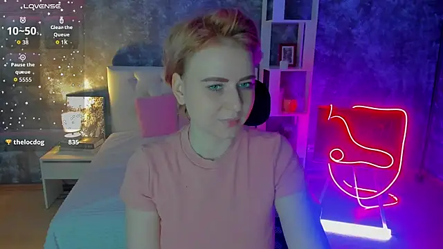 Shiny_Liss Live XXX-Chat