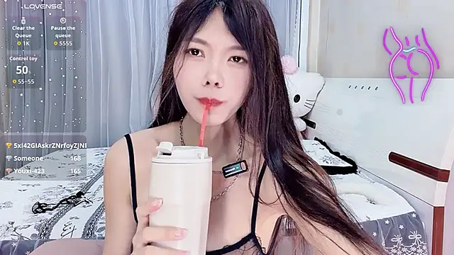 yangyang_520 在線直播表演