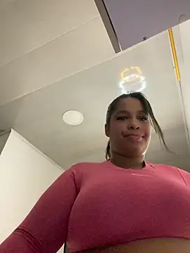 NV-Nikoll's Live XXX Chat