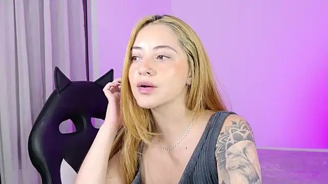 دردشة annie_mora الجنسية المباشرة