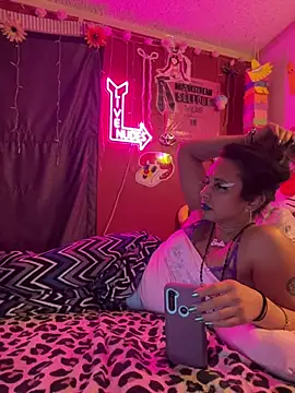 TranSexualJade95 élő XXX-chatje