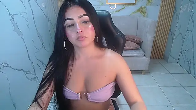 Luisa_1s' Live XXX Chat