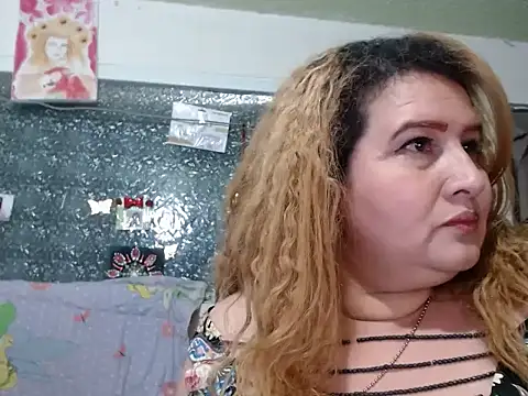 XXX chat uživo modela Perla1981--