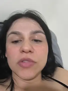 Czat XXX na żywo – Daniela-rosee
