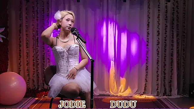 yznt-dudu's Live XXX Chat
