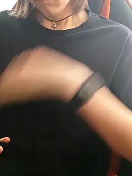 แชท XXX สดของ Aashikalaa