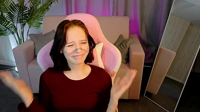 AliceJohansone 现场XXX聊天