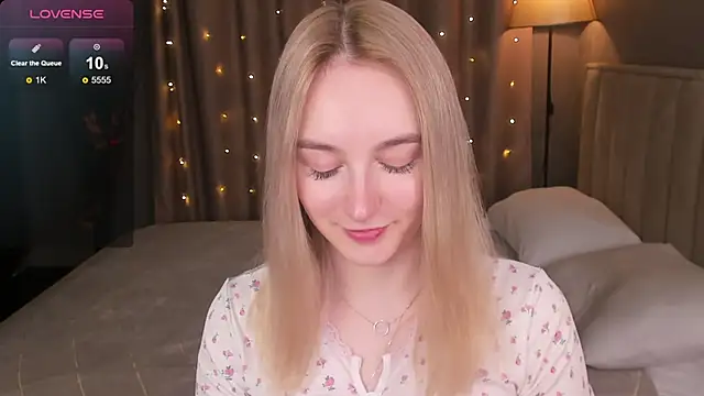 Онлайн чат XXX Shy_Polly