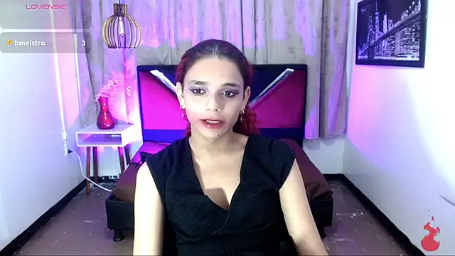Chat +18 de luisa__torres ao vivo