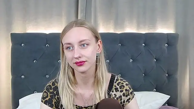 RachaelCute's Live XXX Chat