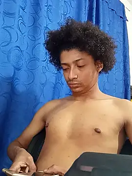 Leunamtn Live XXX chat