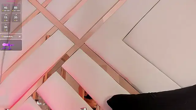 Lily_StClair's Webcam Show