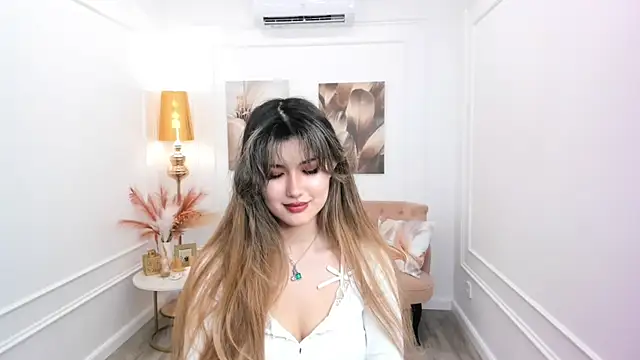 دردشة AnneTLi الجنسية المباشرة