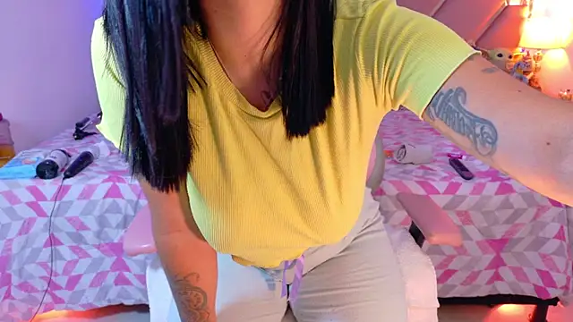 -Natalia_888's Live XXX Chat