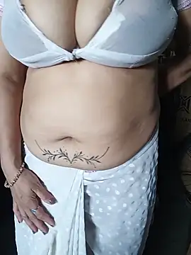 Sneha_gril Adlı Modelin Canlı XXX Sohbeti