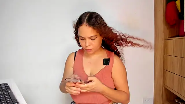 Živý XXX chat Bloom_Noor