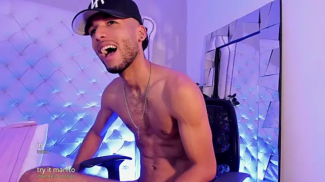 Thiagoferreti Webcam Show