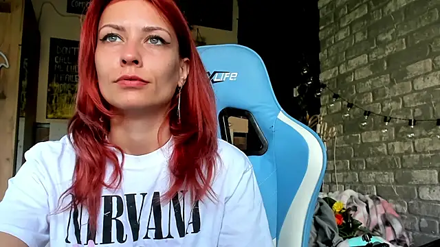 karo123421's Live XXX Chat