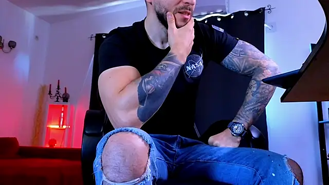 Chat XXX Live MightyAaron66