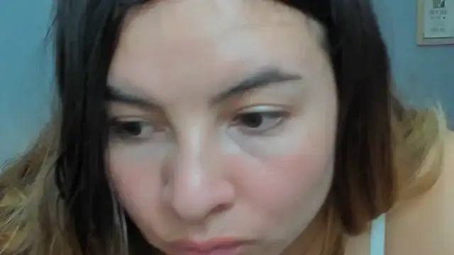 XXX chat uživo modela __Emma__11__Lecat_