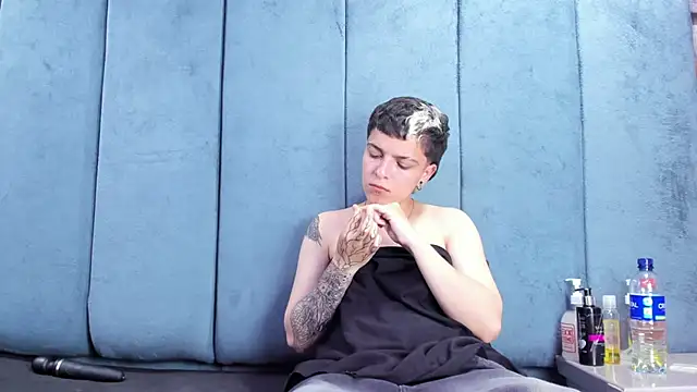 Megan_Thompson_'s Live XXX Chat