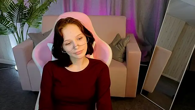 AliceJohansone's Live XXX Chat