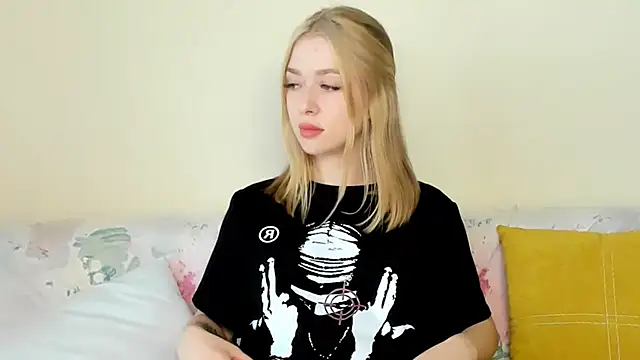 دردشة ElleLuv_ الجنسية المباشرة