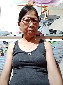 Sky-rain98's Live XXX Chat
