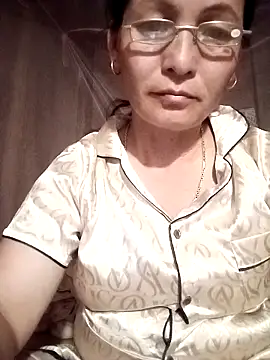 Živý XXX chat Cucci07