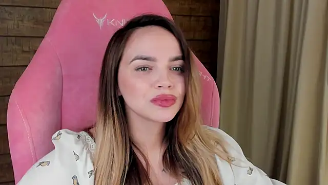 AnitaVenture's Live XXX Chat
