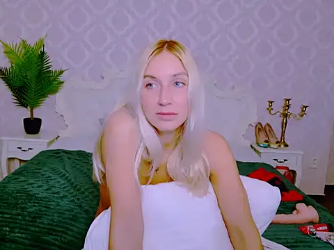 Show modela Kayleen_B na web-kameri