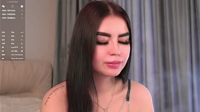 CorinaYurt Chat XXX in diretta